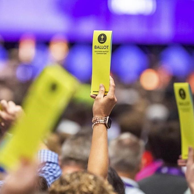 Southern Baptists refuse to take back megachurch because it has women pastors